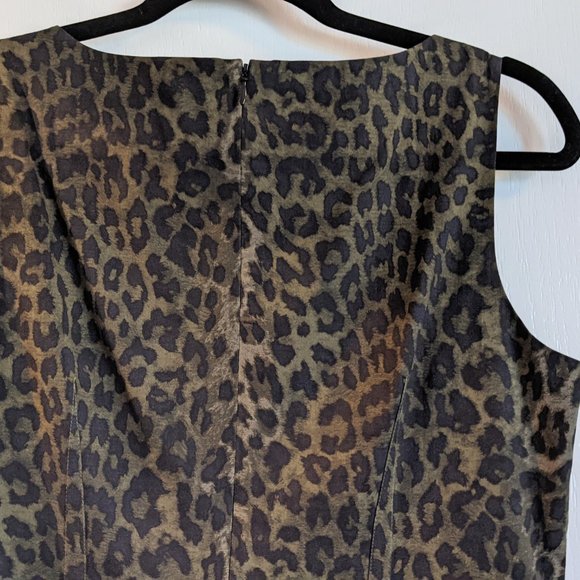 💚Green Leopard Sheath Dress by Ann Taylor- Size 10P - Picture 5 of 8